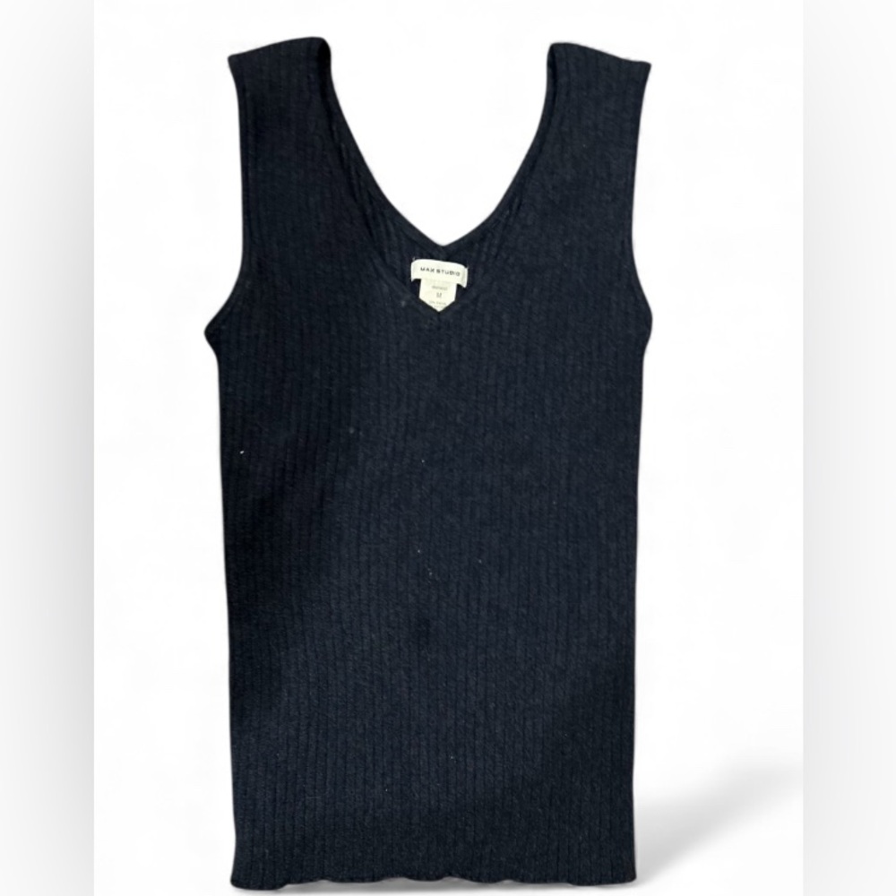 Max Studio Charcoal Knit Top